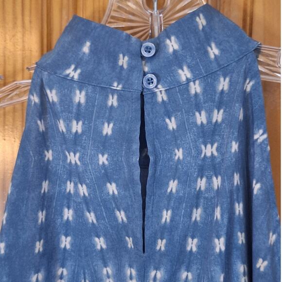 NWOT Calvin Klein Halter Top Women's Medium Blue White Geometric Keyhole - Picture 4 of 8